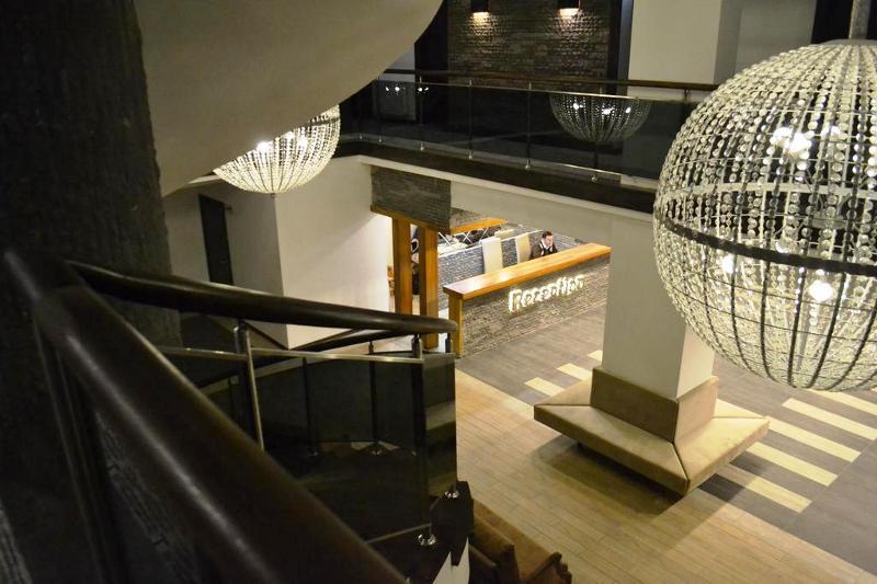 Sarikamis Habitat Hotel Eksteriør billede
